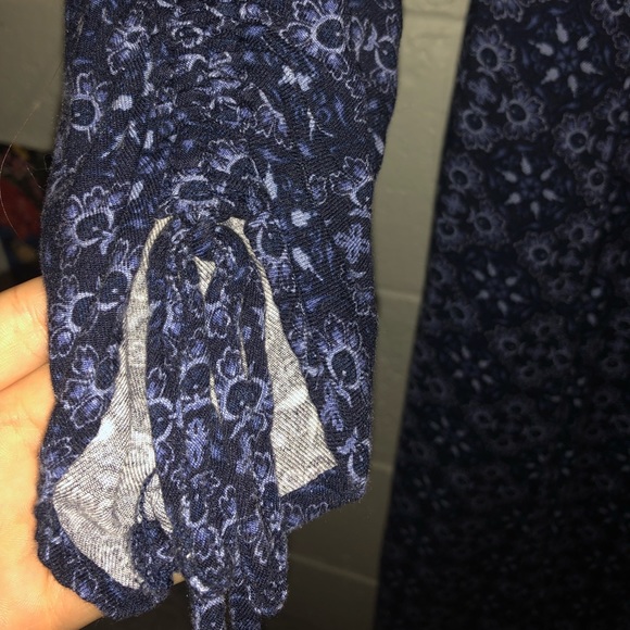 Hollister Long Sleeve Dress - Picture 4 of 5